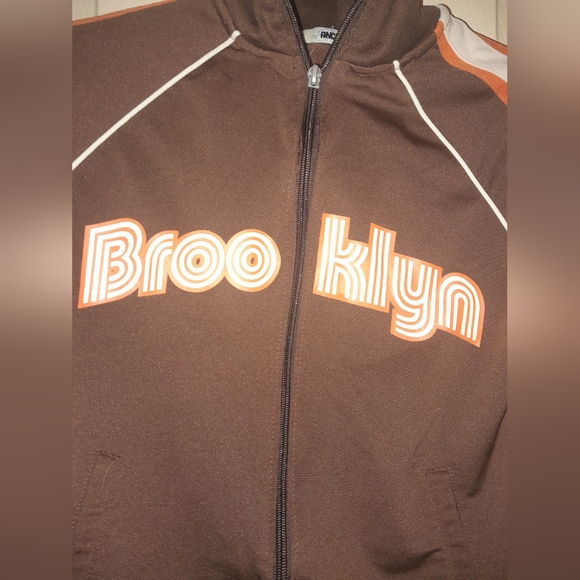 Retro zip up Brooklyn jacket - Picture 2 of 2